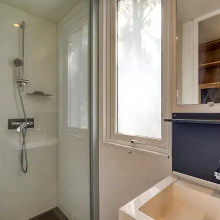 Mobilhome 6 Pers Au Castellas بيت للعطل